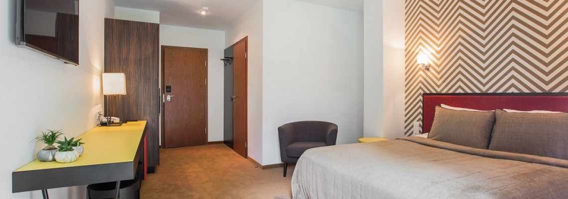 Standard double room with balcony